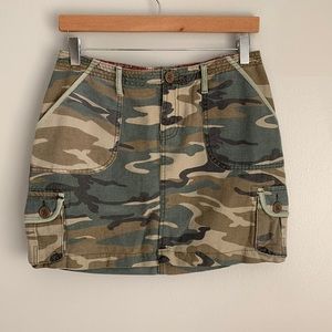 Vtg 90s Y2K camo cargo mini skirt green size small/medium